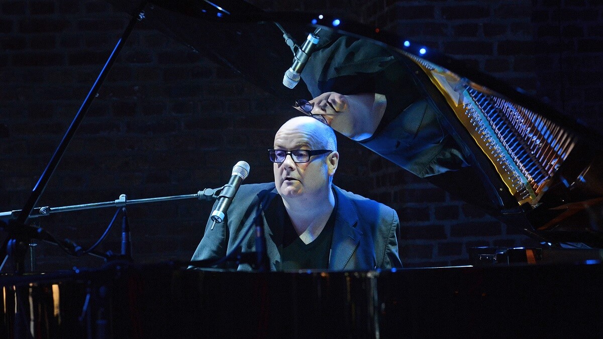 Ian Shaw at the piano